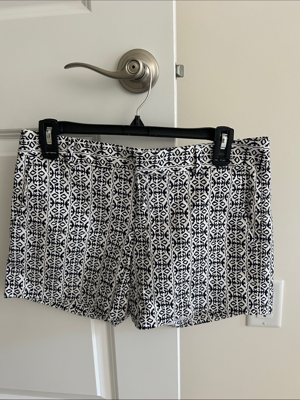 Banana Republic Shorts. Size 4